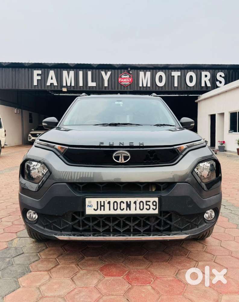 Tata Punch, 2022, Petrol