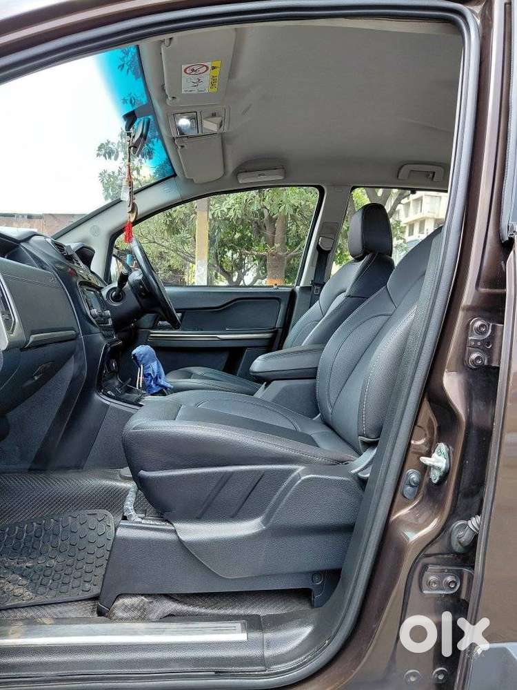 Tata Hexa 2.2 Xta 4x2 7 Str, 2018, Diesel