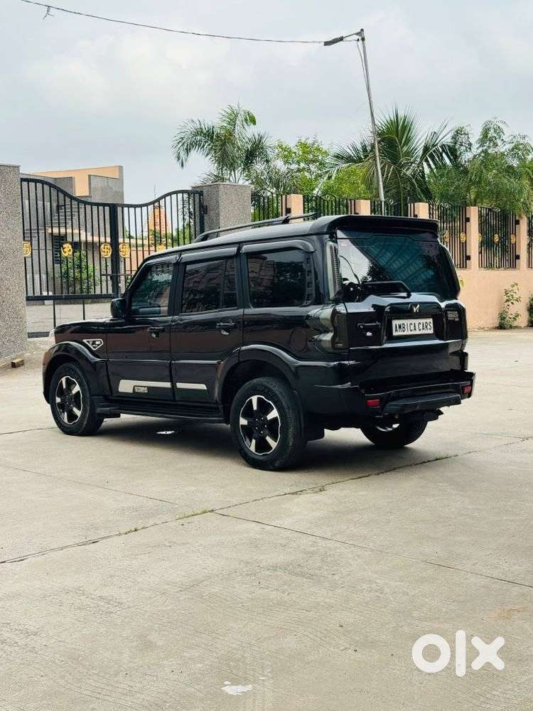 Mahindra Scorpio Classic 2.2 S 11 Mt 7 Str, 2025, Diesel
