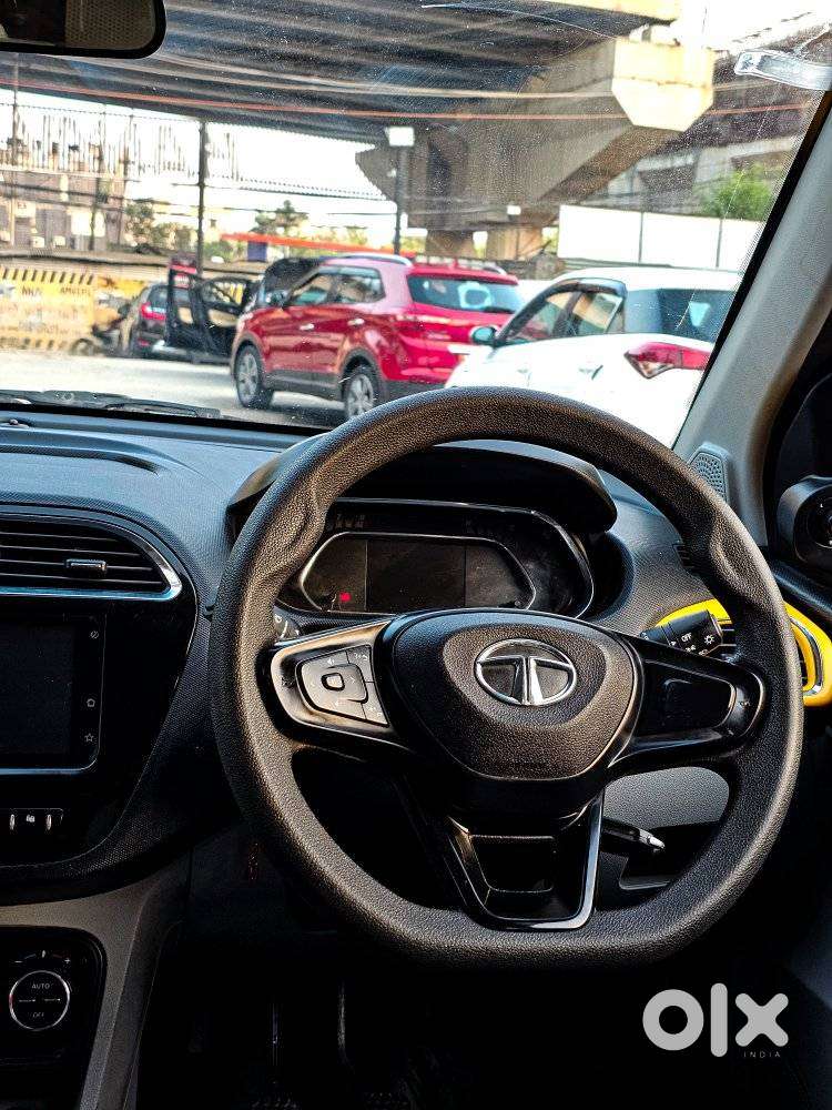 Tata Tiago Xz Plus Dual Tone, 2020, Petrol