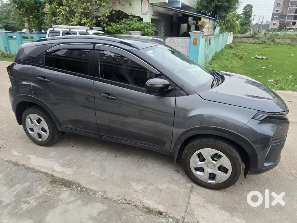 Tata Nexon Petrol Manual 2023