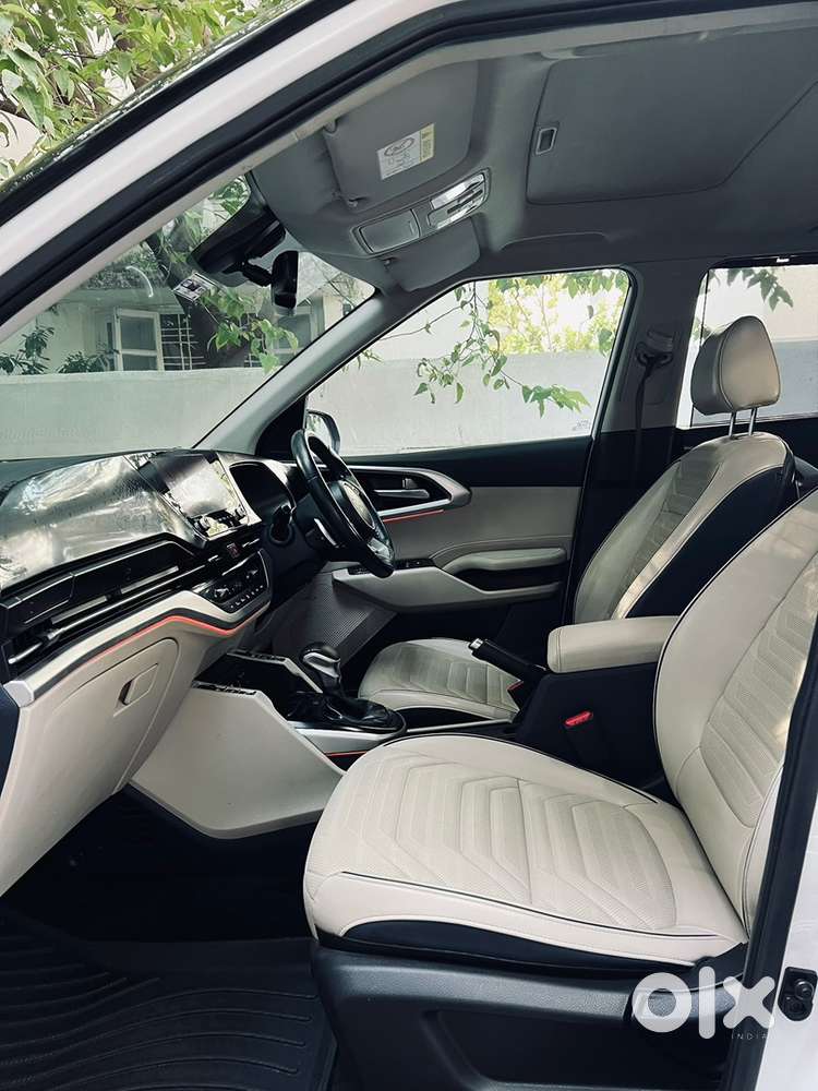 Kia Carens 1.5 Luxury Plus 7 Str