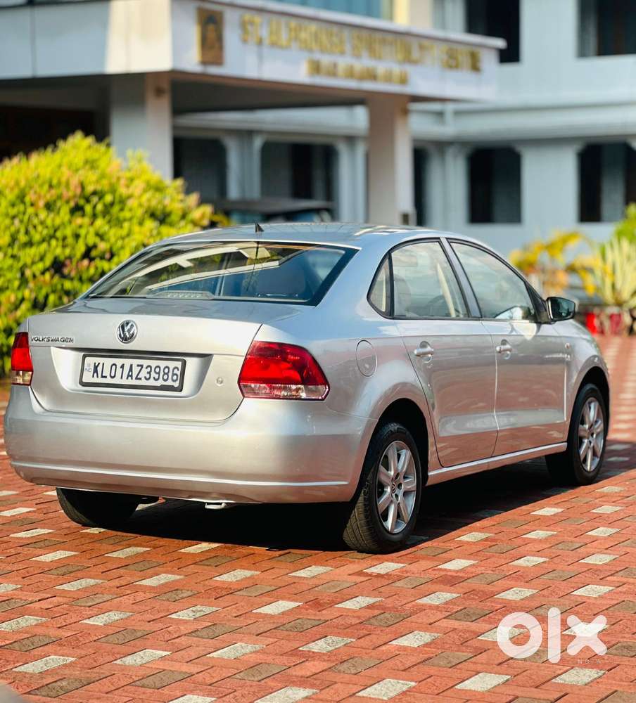 Volkswagen Vento 2010-2013 Petrol Highline, 2010, Petrol