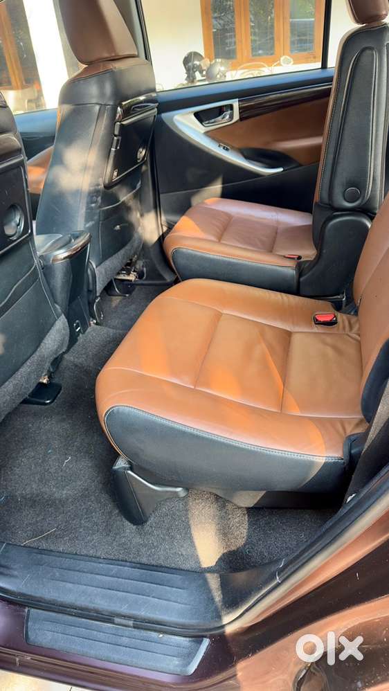 Toyota Innova Crysta 2017
