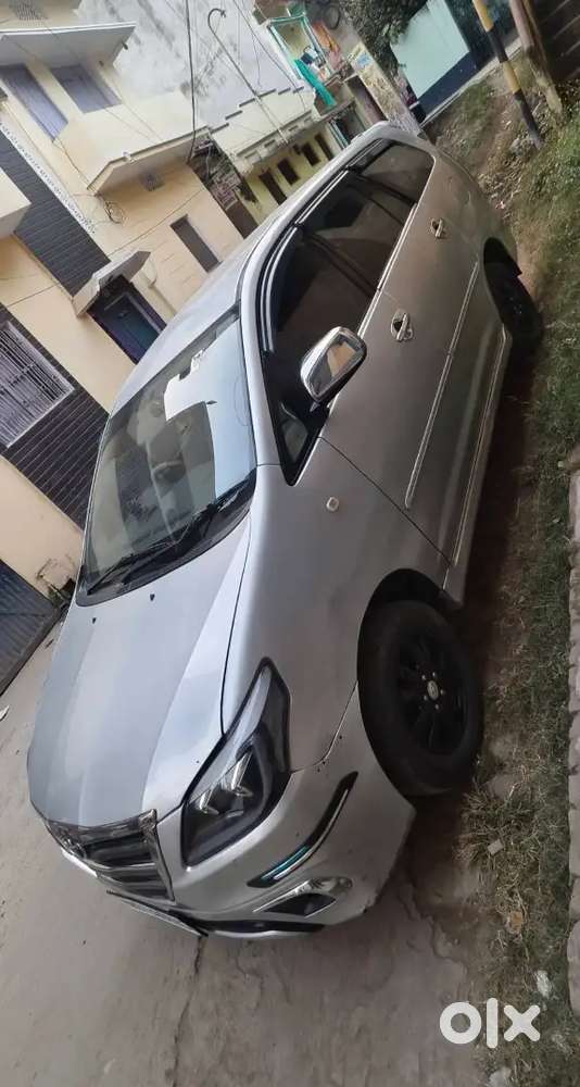 Toyota Innova 2011 Diesel 96042 Km Driven