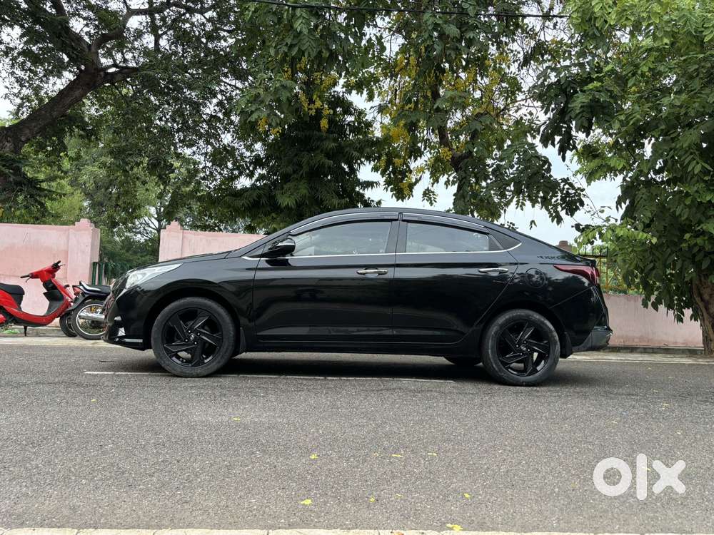 Hyundai Verna 1.6 Vtvt Sx, 2020, Petrol
