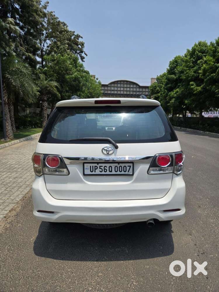 Toyota Fortuner 4x2 Mt 2.8 Diesel, 2015, Diesel