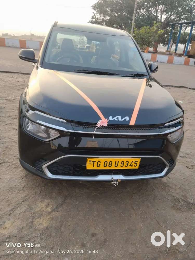 Kia Carens 1.5 Petrol Manual 2025 First Owner