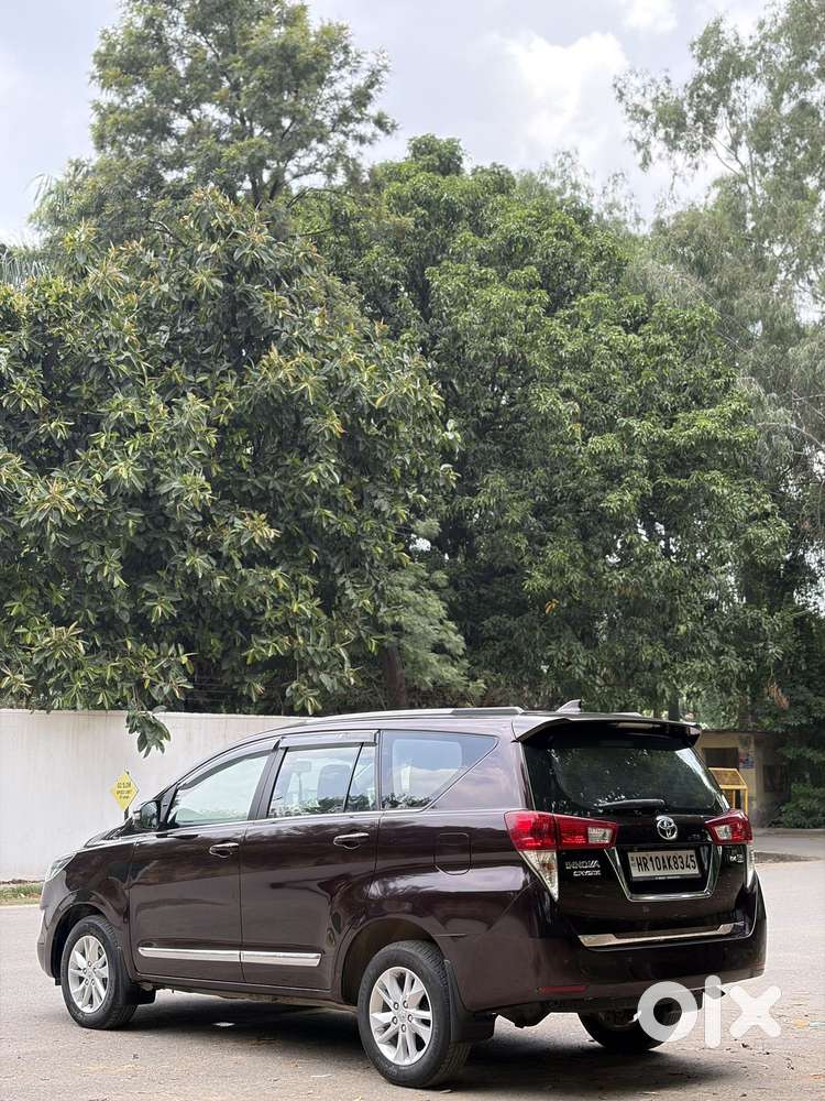Toyota Innova Crysta 2.4 G Mt, 2020, Diesel