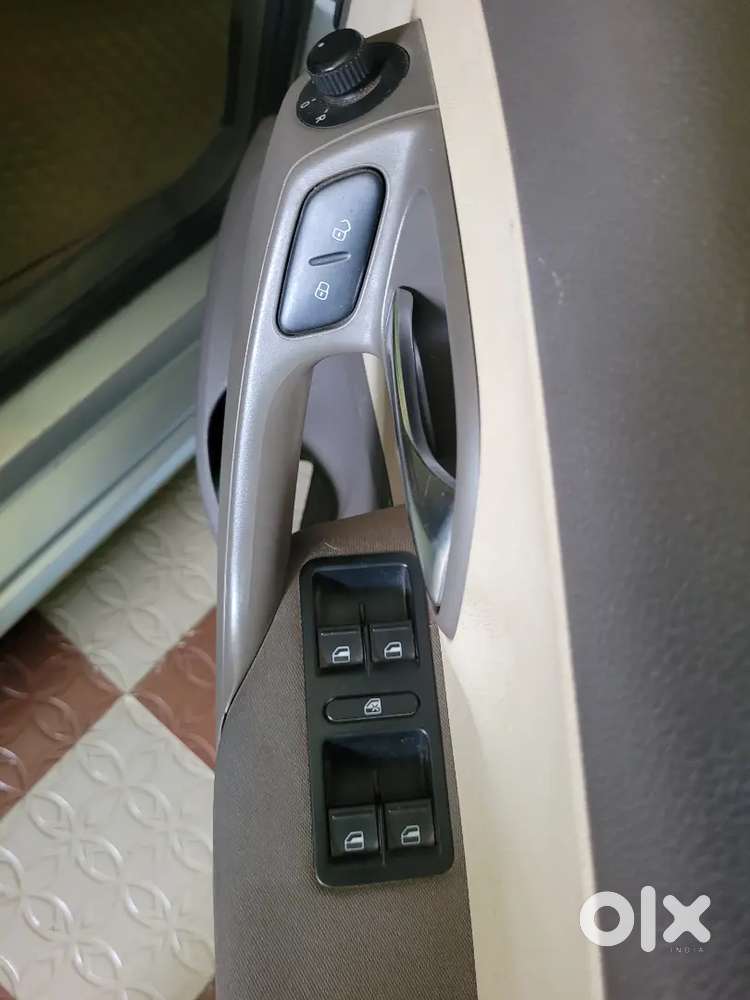 Volkswagen Vento 2012 Petrol 53513 Km Driven