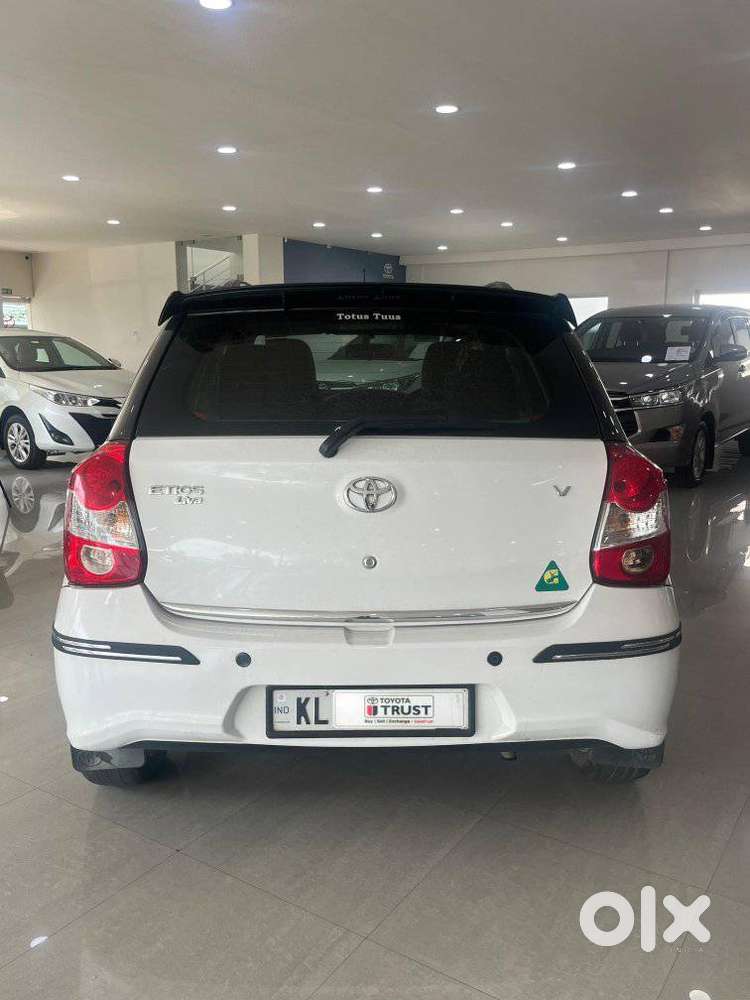 Toyota Etios 1.5 V, 2019, Petrol