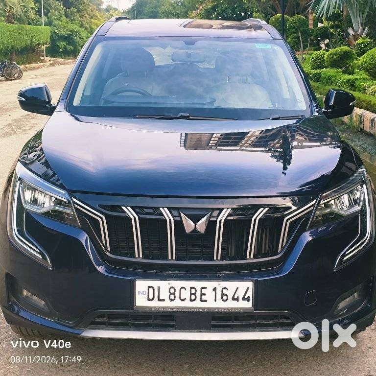Mahindra Xuv700 2.0 Ax 5 Petrol Mt Str, 2022, Petrol