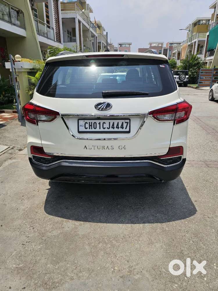 Mahindra Alturas G4 2022 Diesel 50000 Km Driven