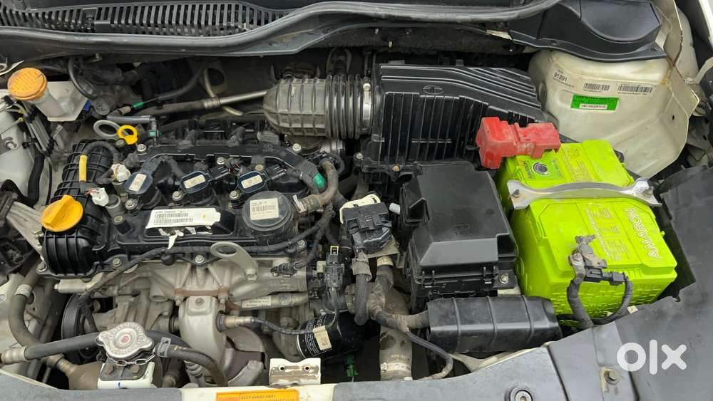 Tata Altroz 1.2 Xt, 2022, Petrol