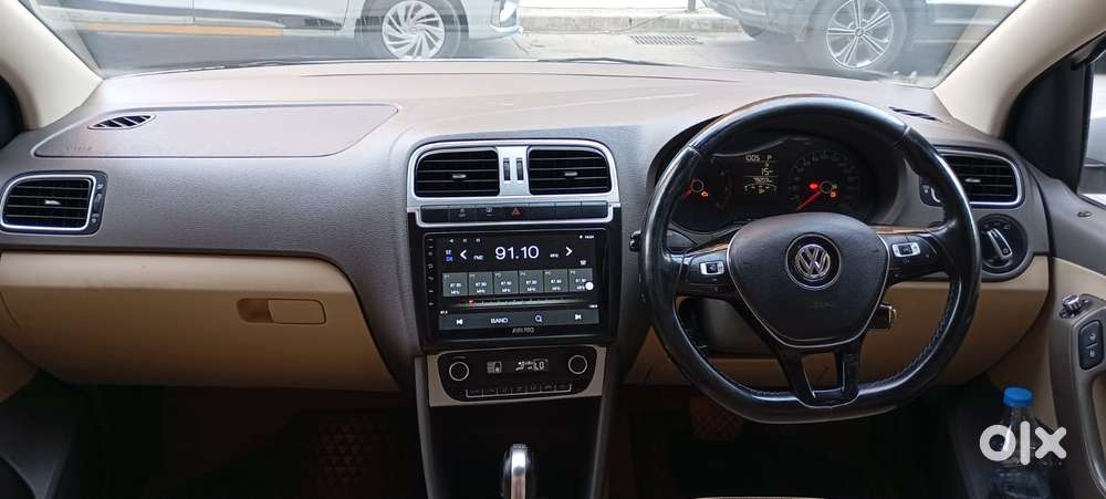 Volkswagen Vento 1.2 Highline Plus At 16 Alloy, 2016, Petrol