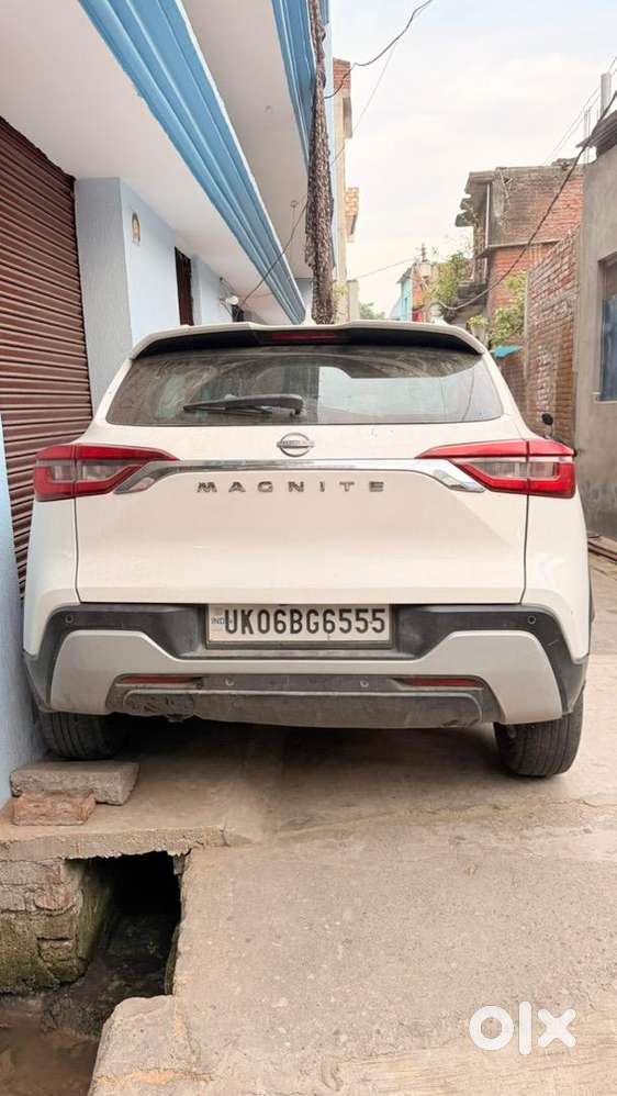 Nissan Car Manual Petrol 2023