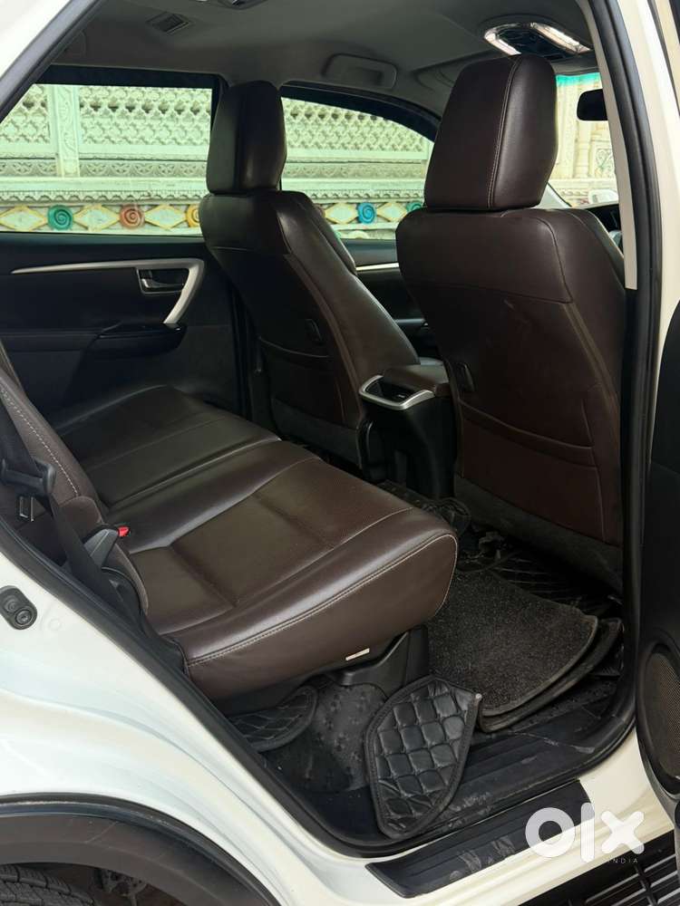 Toyota Fortuner 4x2 At 2.8 Diesel, 2020, Diesel