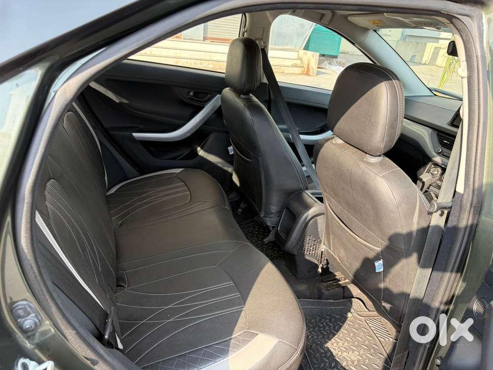 Tata Nexon 1.5 Revotorq Xma Plus (s) Amt, 2021, Petrol