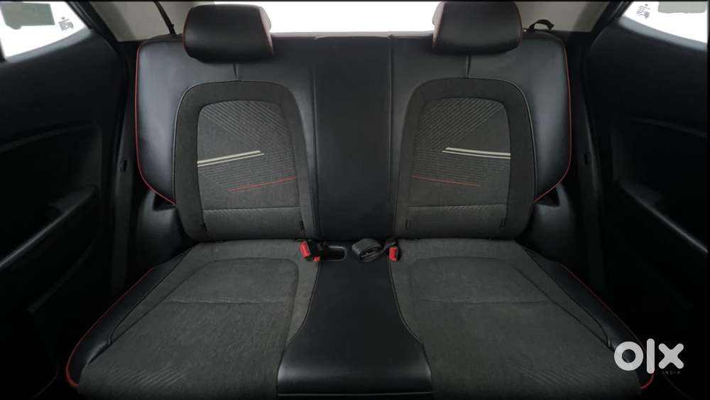 Hyundai Venue 1.0 Sx Plus Turbo Dct Dual Tone, 2022, Petrol