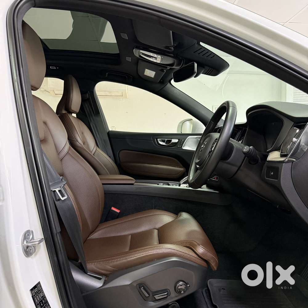 Volvo Xc60 2.0 B5 Ultimate, 2023, Petrol