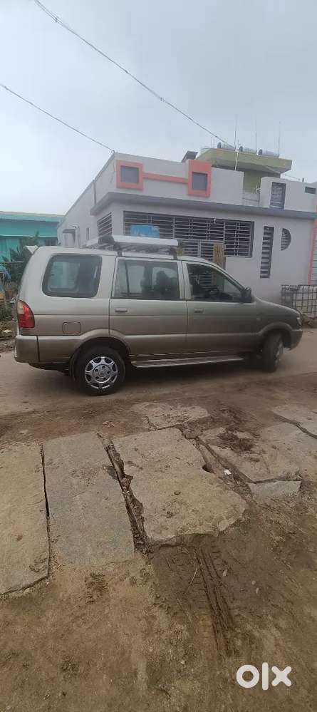 Chevrolet Tavera 2007