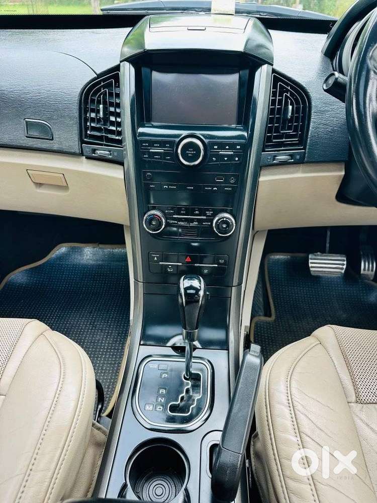 Mahindra Xuv500 W11 At, 2016, Diesel
