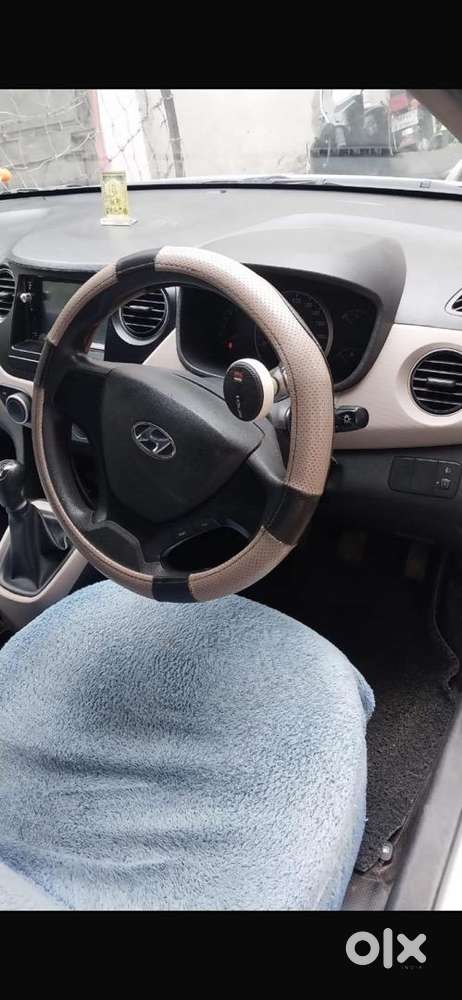 Hyundai Grand I10 2017 Petrol Well Maintained Less Used