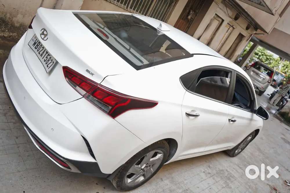 Hyundai Verna 2023 Petrol 23000 Km Driven