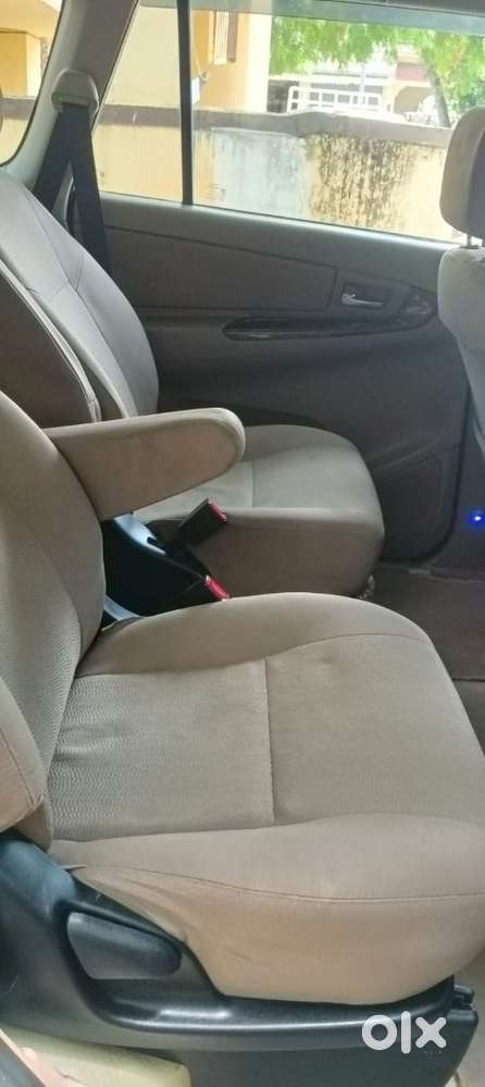 Toyota Innova 2.5 V 7 Str, 2016, Diesel