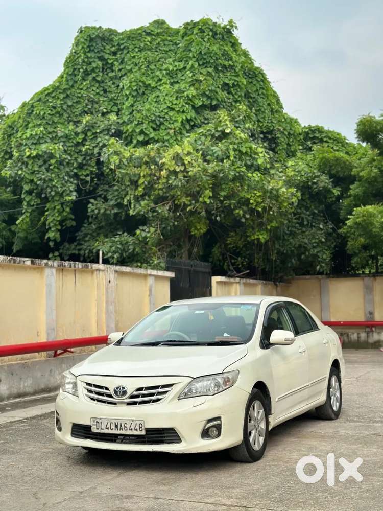 Toyota Corolla Altis 1.8g Limited, 2012, Petrol