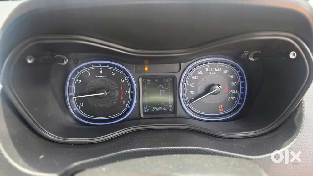 Maruti Suzuki Brezza 1.5 Zxi Plus At Smart Hybrid, 2020, Petrol