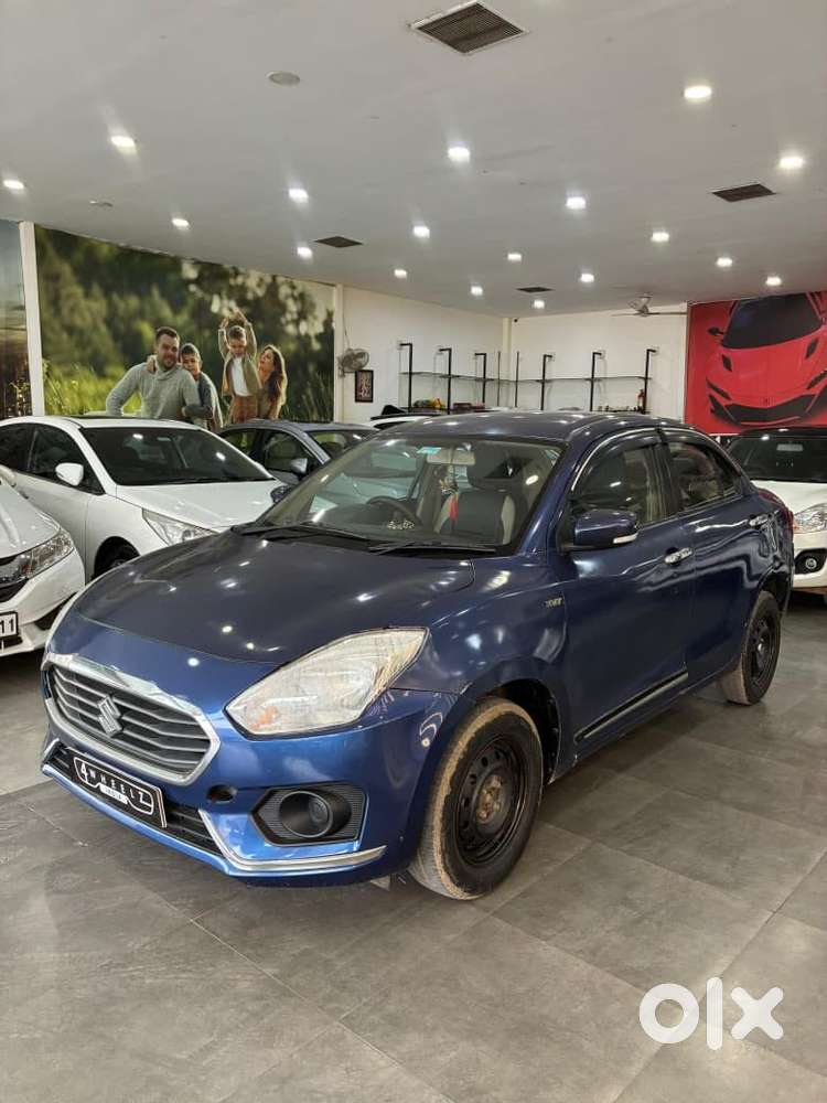 Maruti Suzuki Swift Dzire Vxi(o) Mt, 2017, Petrol