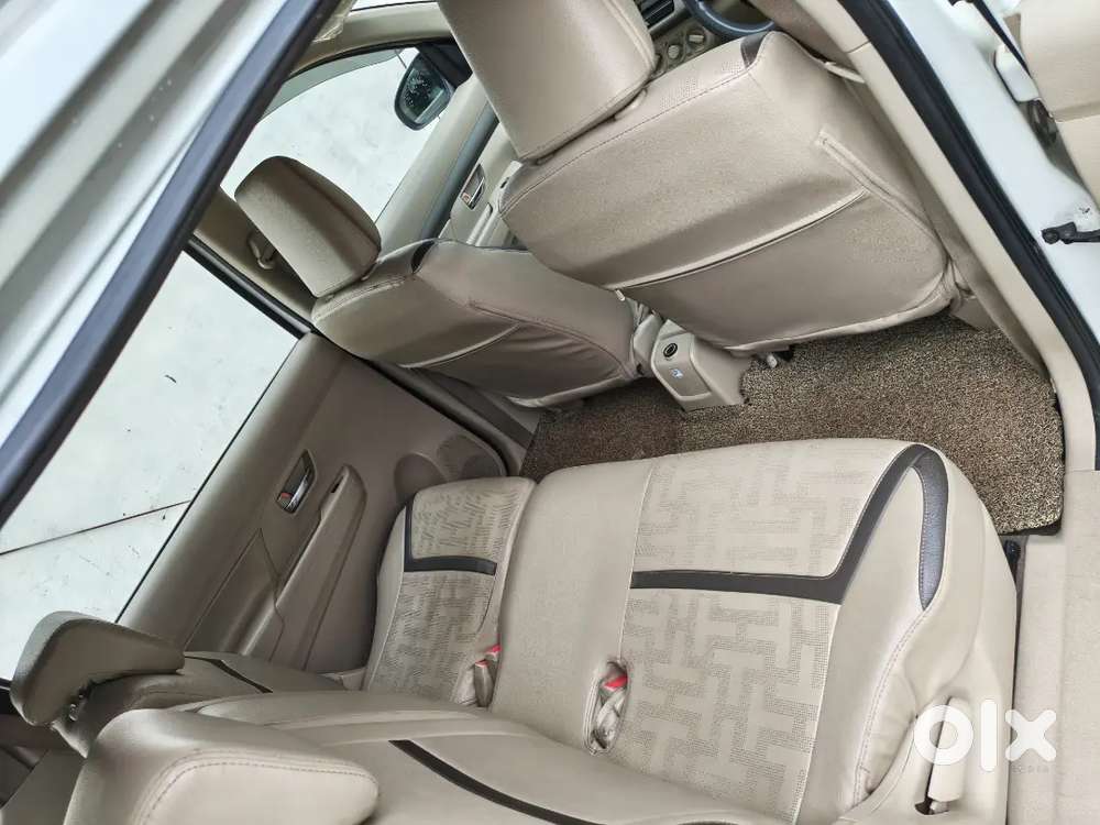 Maruti Suzuki Ertiga Vxi 2023