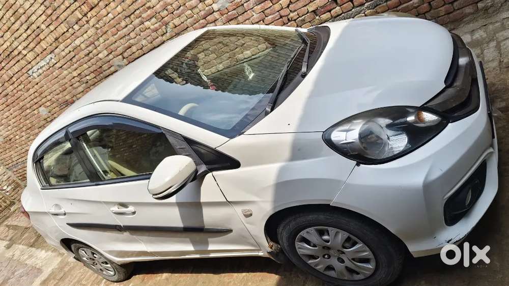 Honda Amaze 2016 Cng & Hybrids Well Maintained