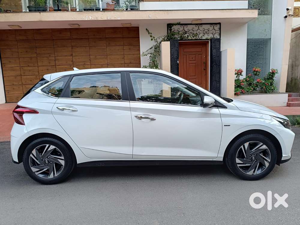 Hyundai New I20 1.0 Asta (o) Turbo Dct, 2021, Petrol