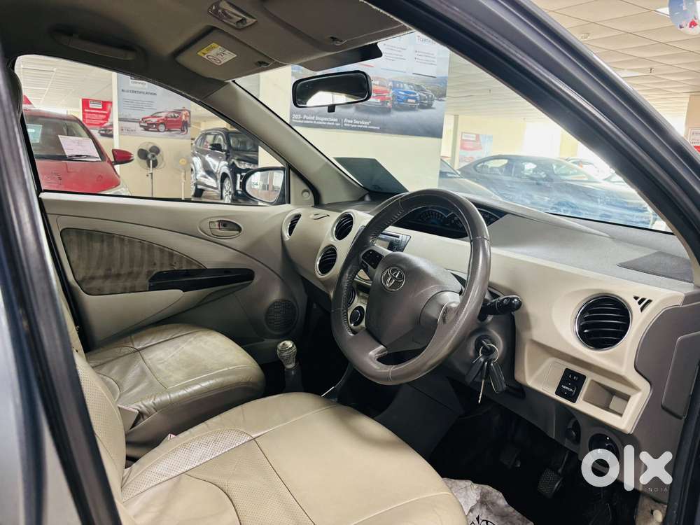 Toyota Etios 1.5 Vx, 2015, Petrol
