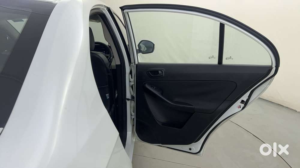 Tata Zest  Revotron 1.2t Xms, 2015, Petrol