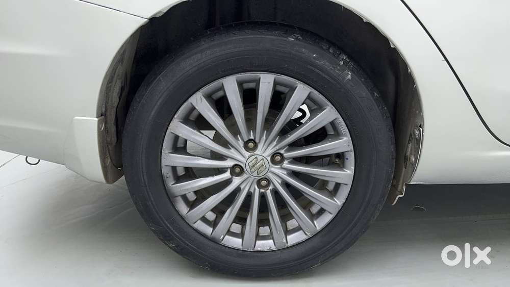 Maruti Suzuki Ciaz 2014-2017 Zxi Option, 2014, Cng & Hybrids