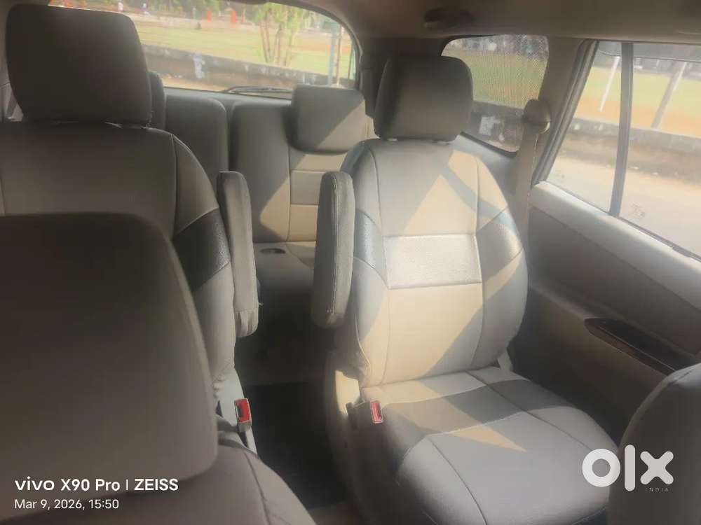 Toyota Innova 2013 Diesel 86000 Km Driven