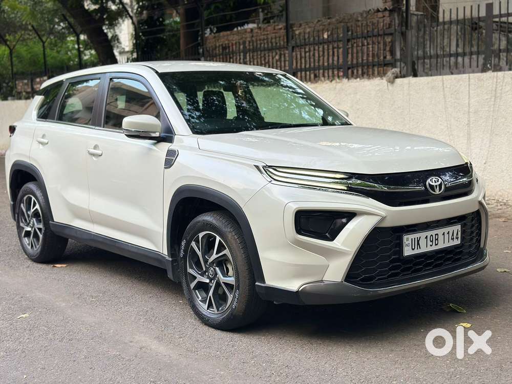 Toyota Urban Cruiser Hyryder 1.5 G Neo Drive At, 2025