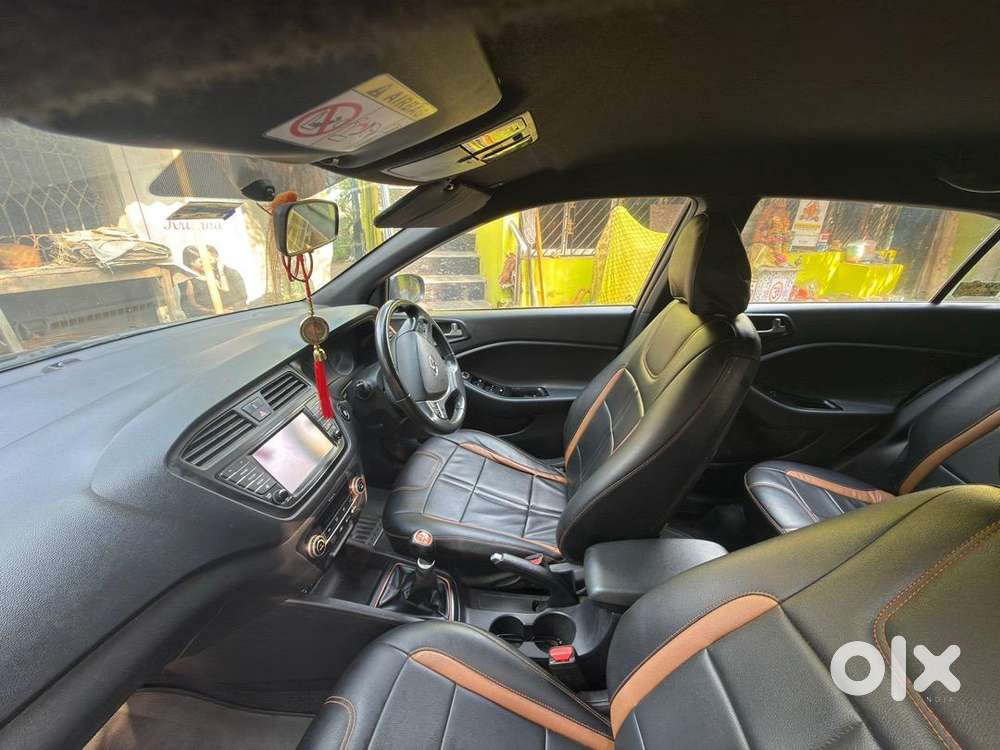 Hyundai I20 Active 2015 Petrol Well Maintained