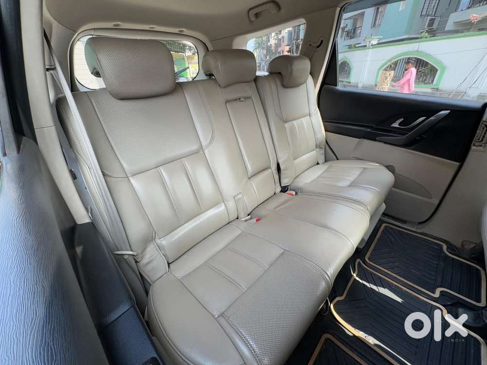 Negotiable Mahindra Xuv500 2.2l Diesel W10 2017 For Sale