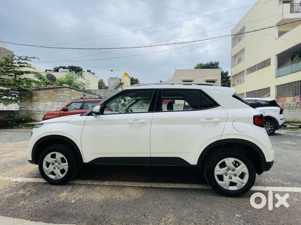 Hyundai Venue S 1.2 Petrol, 2020, Petrol