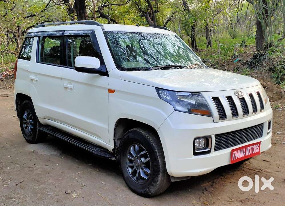 Mahindra Tuv 300 T10 Amt (automatic), 2018, Diesel
