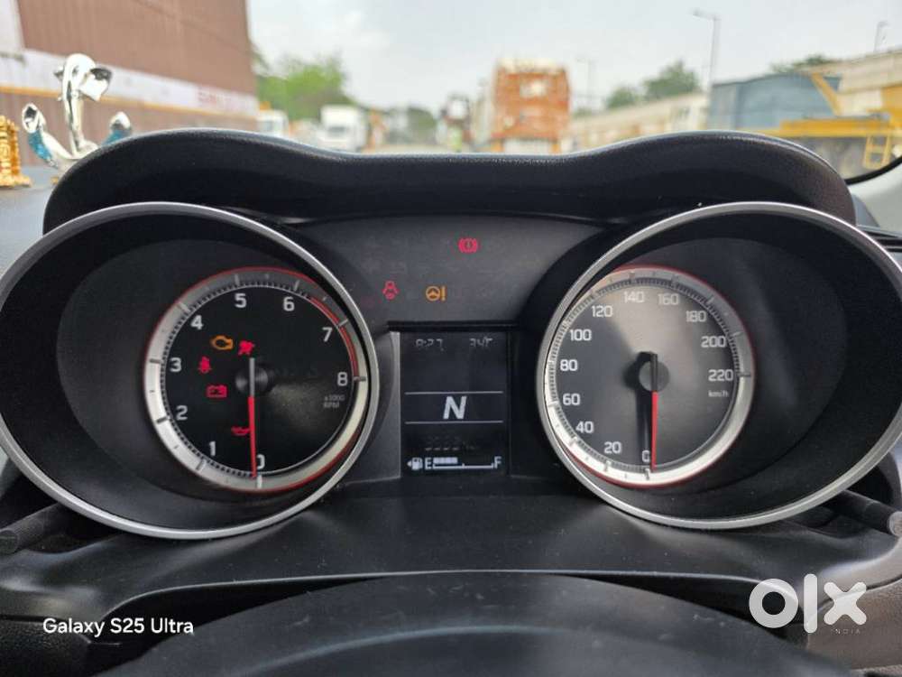 Maruti Suzuki Swift Amt Vvt Zxi, 2023, Petrol