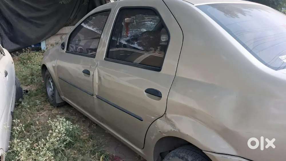 Mahindra Renault Logan Edge 2009 Diesel