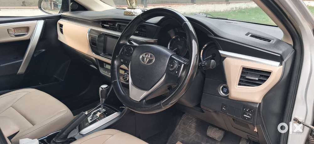 Toyota Corolla Altis 1.8 Vl, 2016, Petrol