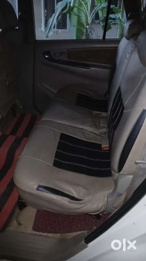 Toyota Innova 2014 Diesel 24000 Km Driven My Personal Car Want Sale