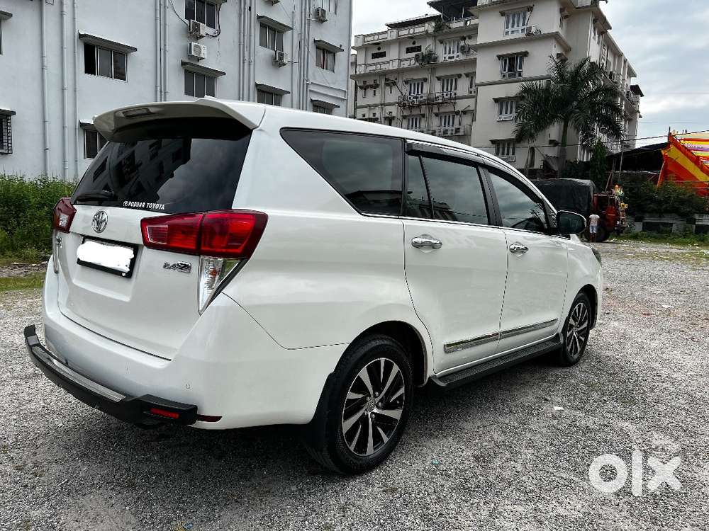 Toyota Innova Crysta 2.4 Zx At 7 Str 2022 Top End