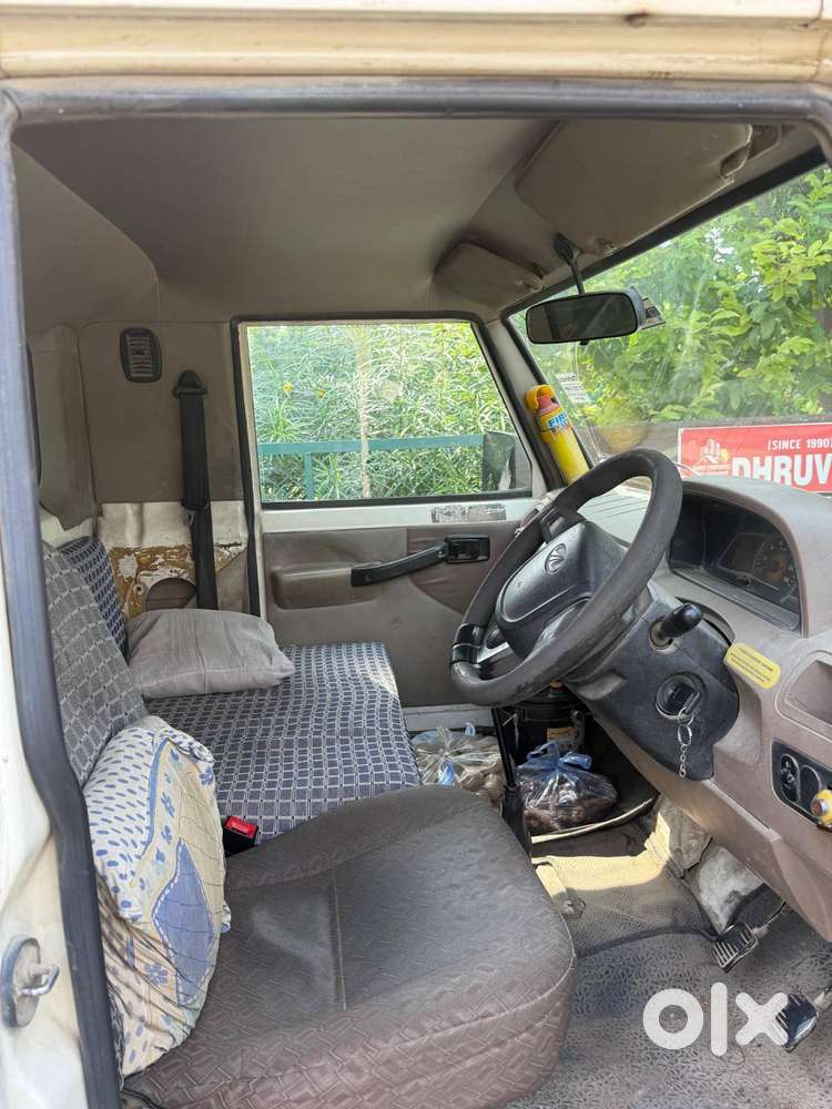 Mahindra Bolero Pik-up Fb 1.7t | 9 Feet | 2017 | First Owner